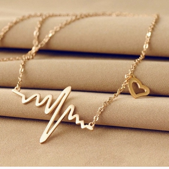 Heartbeat Necklace - Picture 2 of 4